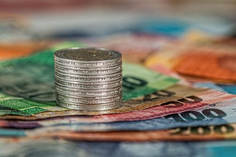 DeepSeek yatırımı - DeepSeek Yatırımı: Şirket 15 Milyar Dolar Kaynak Sağladı