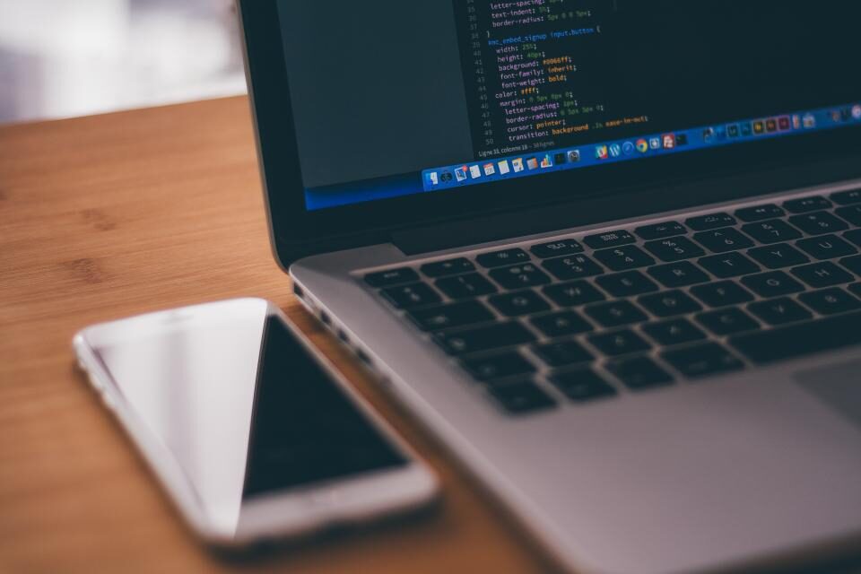 web-edit - web-edit: Telefondan Dosya Düzenleten Küçük Web Aracı
